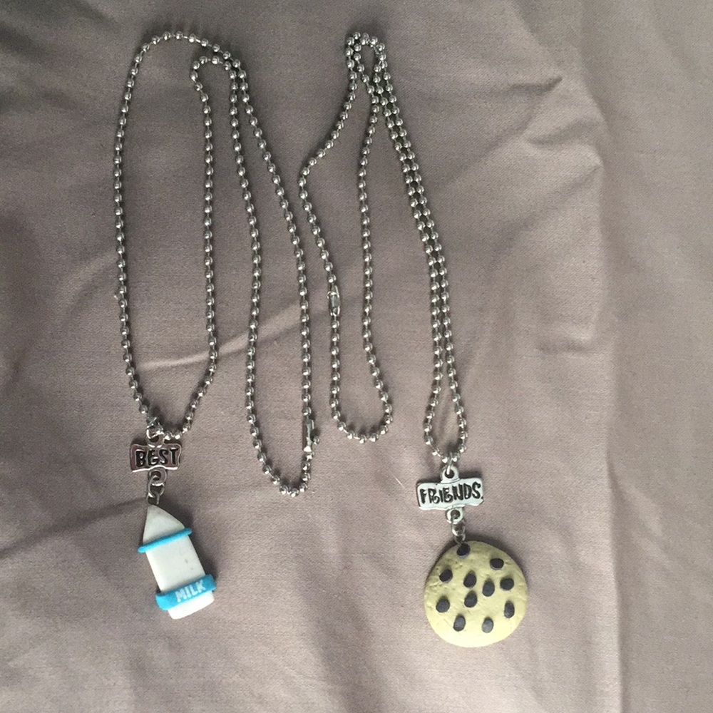 Best Friends necklaces